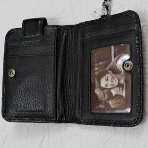 New! Brighton Tech Wallet